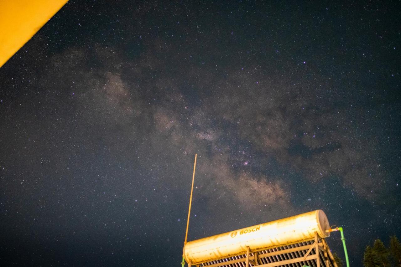 フーパーズ ホステル トシュ Tosh エクステリア 写真